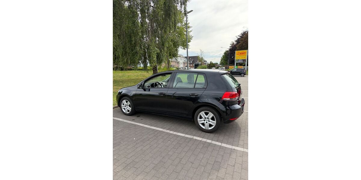 VW Golf 174.857 km 4.600 &euro; Lübeck 23558