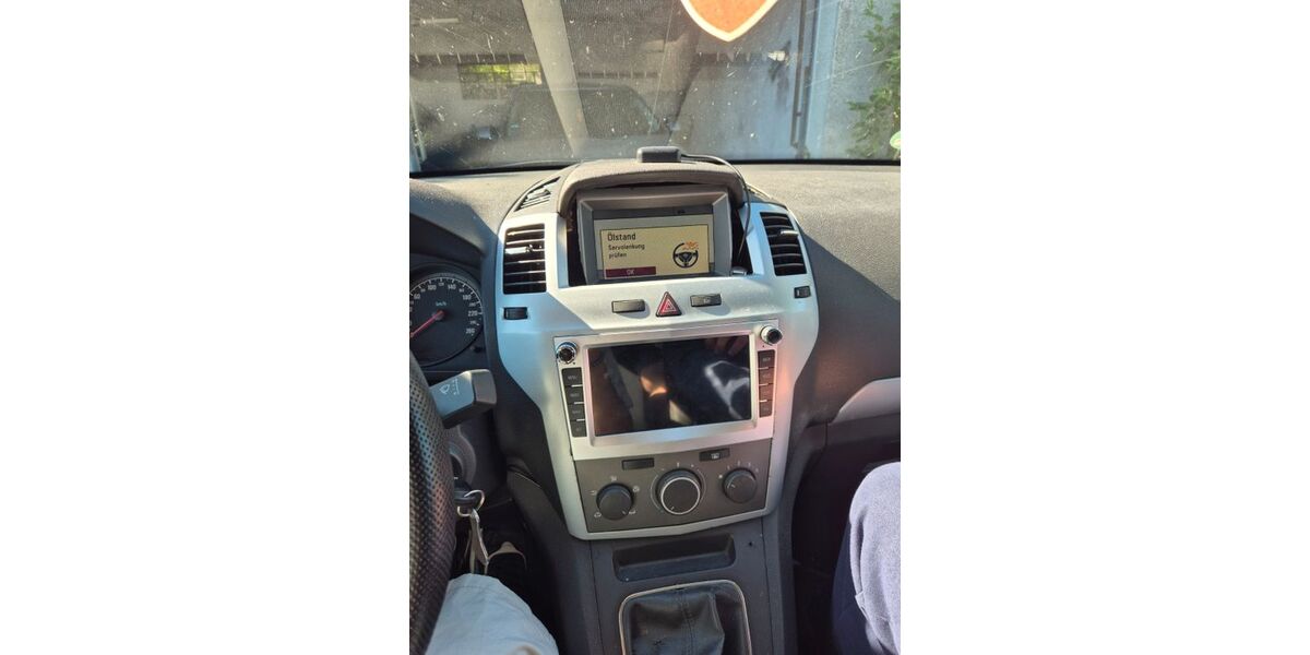 Opel Zafira 298.000 km 1.200 &euro; Erlangen 91056