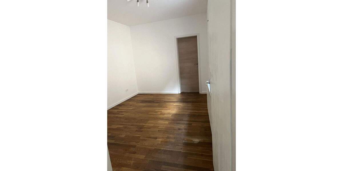 Mehrfamilienhaus, Wohnhaus Mutterstadt - 8 Zimmer, 250 m&sup2;, 770.000&euro; | Angebot:25659282