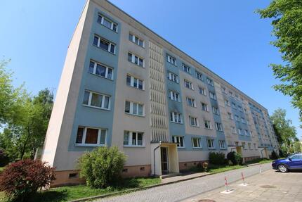 Wohnung Sangerhausen - 4 Zimmer, 72 m&sup2;, 386&euro; | Angebot:25374488