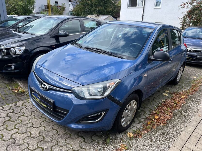Hyundai i20 199.998 km 2.890 € Neunkirchen 57290