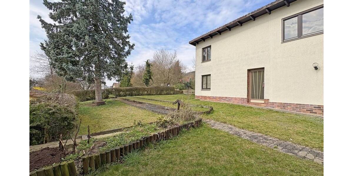 Einfamilienhaus Küps Schmölz - 7 Zimmer, 200 m&sup2;, 130.000&euro; | Angebot:25999722