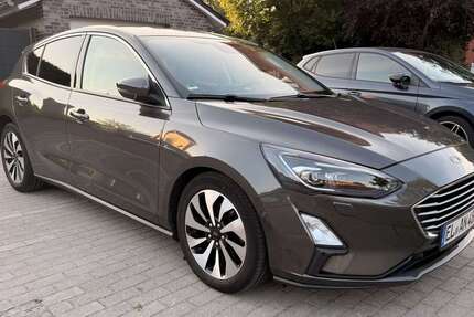 Ford Focus 54.400 km 13.999 &euro; Emden, Stadt 26723