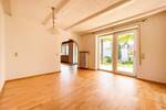 Einfamilienhaus Neuötting - 8 Zimmer, 229 m&sup2;, 660.000&euro; | Angebot:26541162