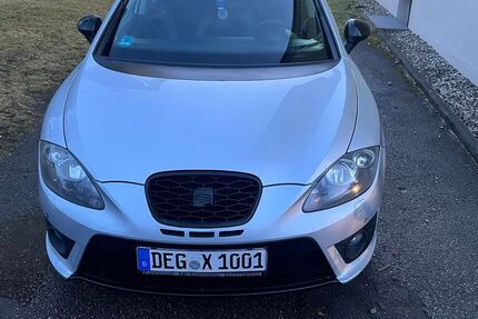 Seat Leon 192.645 km 3.890 &euro; München 81673