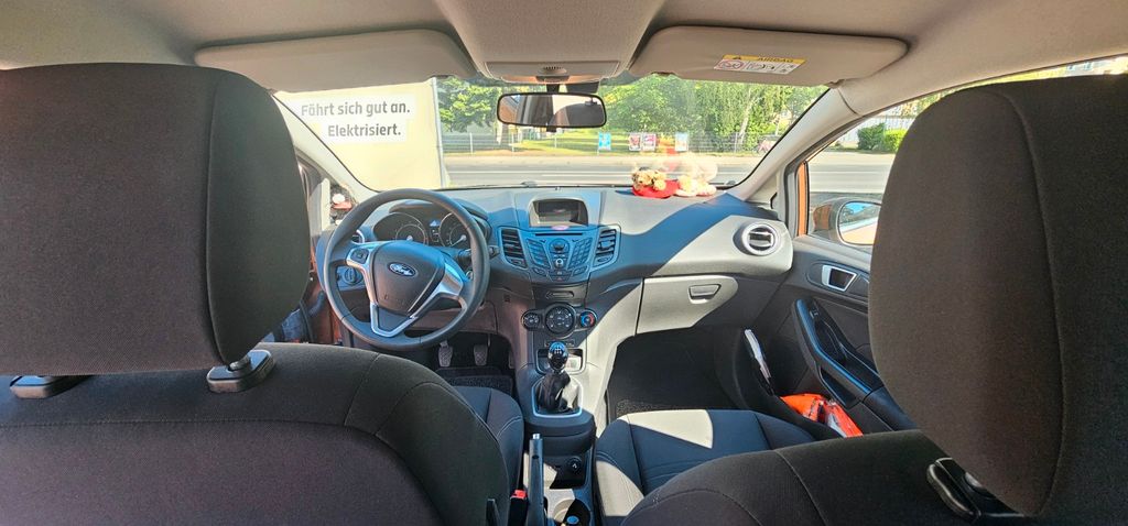 Ford Fiesta 35.000 km 9.500 &euro; Pirna 01796