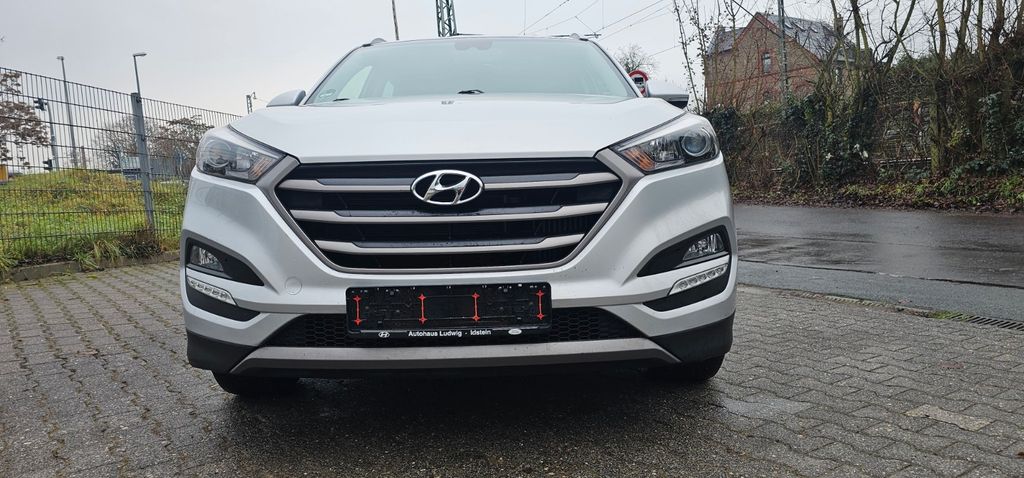 Hyundai TUCSON 116.552 km 12.900 &euro; Wiesbaden 65201