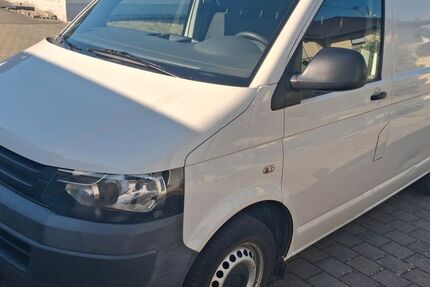 VW T5 Transporter 201.000 km 7.850 &euro; Attenweiler 88448