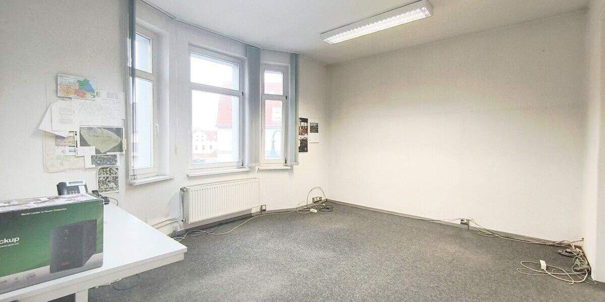 Mehrfamilienhaus, Wohnhaus Hagenow - 9 Zimmer, 260 m&sup2;, 265.000&euro; | Angebot:25674811