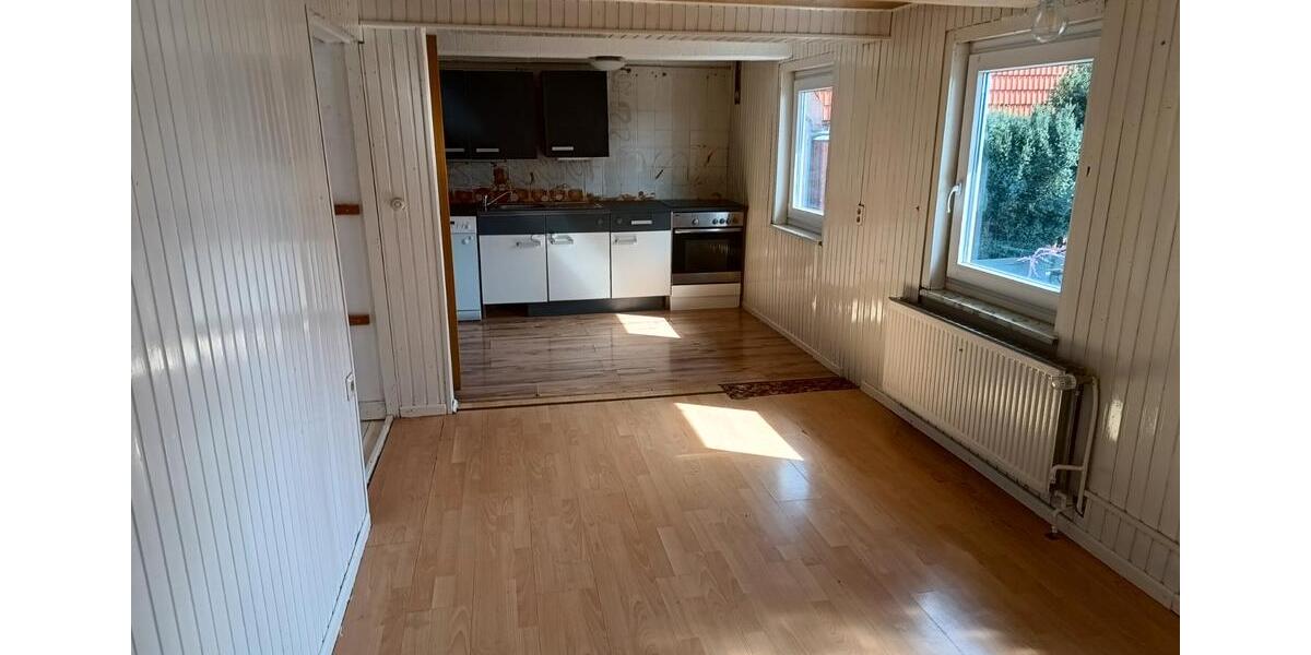 Mehrfamilienhaus, Wohnhaus Ilsede - 8 Zimmer, 198 m&sup2;, 155.000&euro; | Angebot:26416093