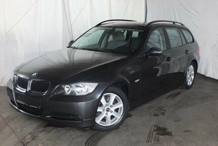BMW 318 iA KLIMAAUTOM TEMPOMAT PDC COMFORTPAKET
