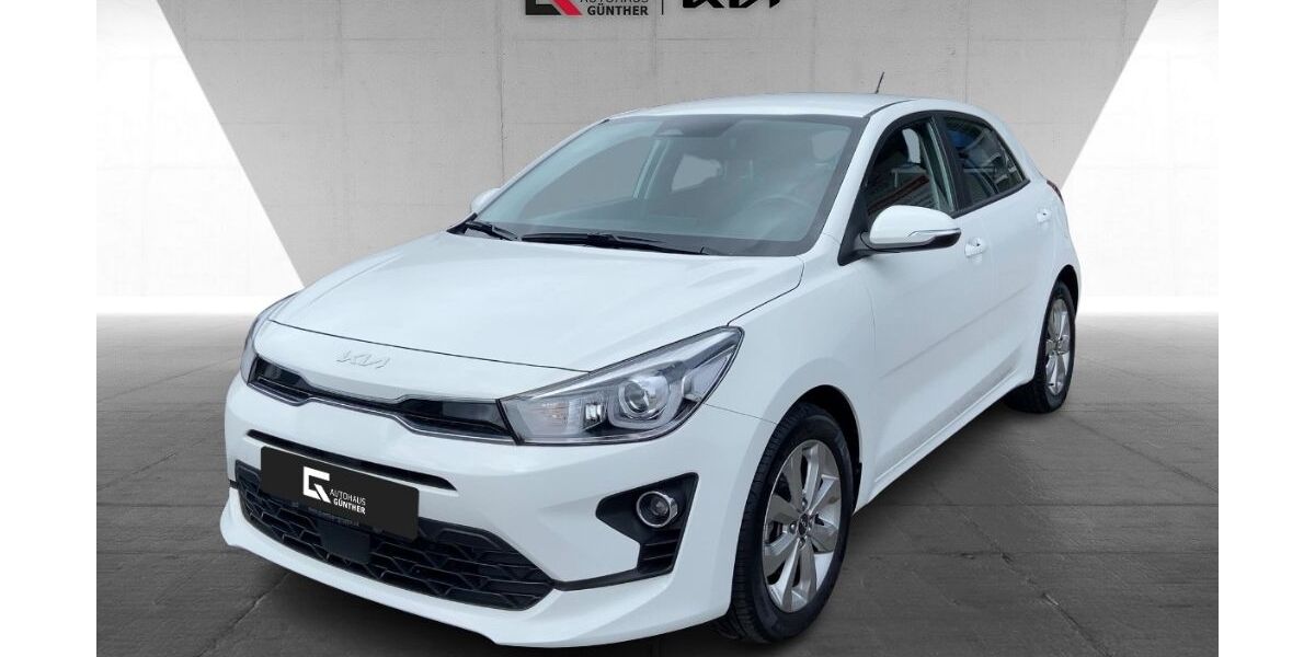 Kia Rio 17.383 km 16.490 &euro; Ahrensburg 22926