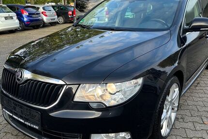 Skoda Superb 269.898 km 4.690 € Essen 45356