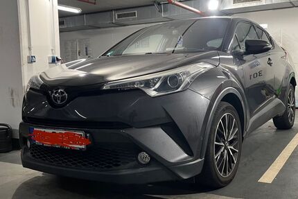 Toyota C-HR 86.700 km 12.400 € Berlin 12359