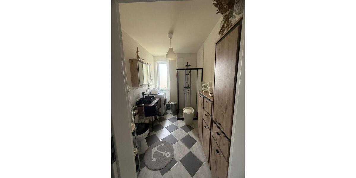 Etagenwohnung Stadtoldendorf - 6 Zimmer, 120 m&sup2;, 150.000&euro; | Angebot:26962140