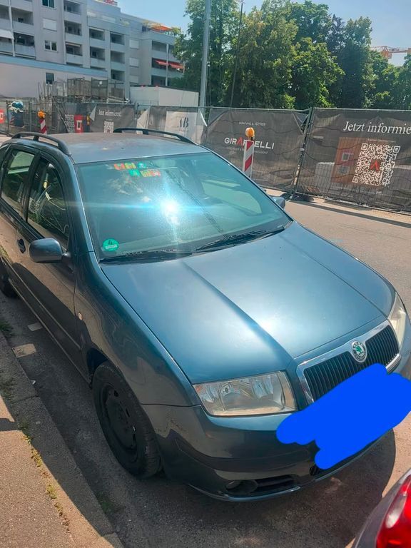 Skoda Fabia 200.000 km 1.750 € Konstanz 78467