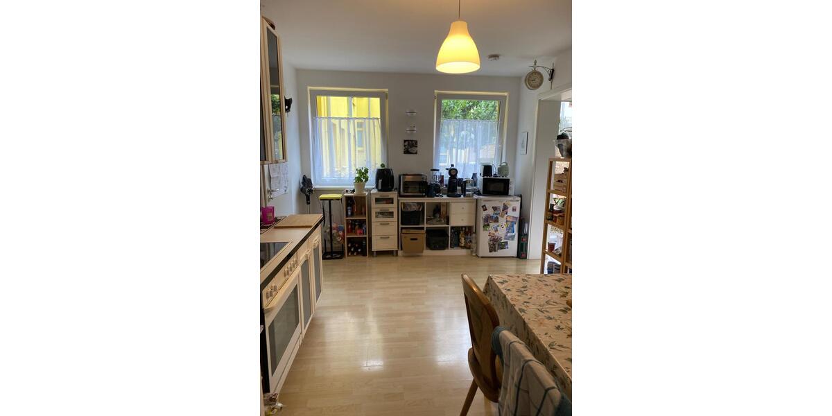 Erdgeschoßwohnung Halle (Saale) - 2 Zimmer, 53 m&sup2;, 400&euro; | Angebot:26368736