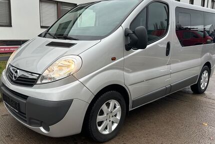 Opel Vivaro 179.800 km 8.300 € Berlin 12681
