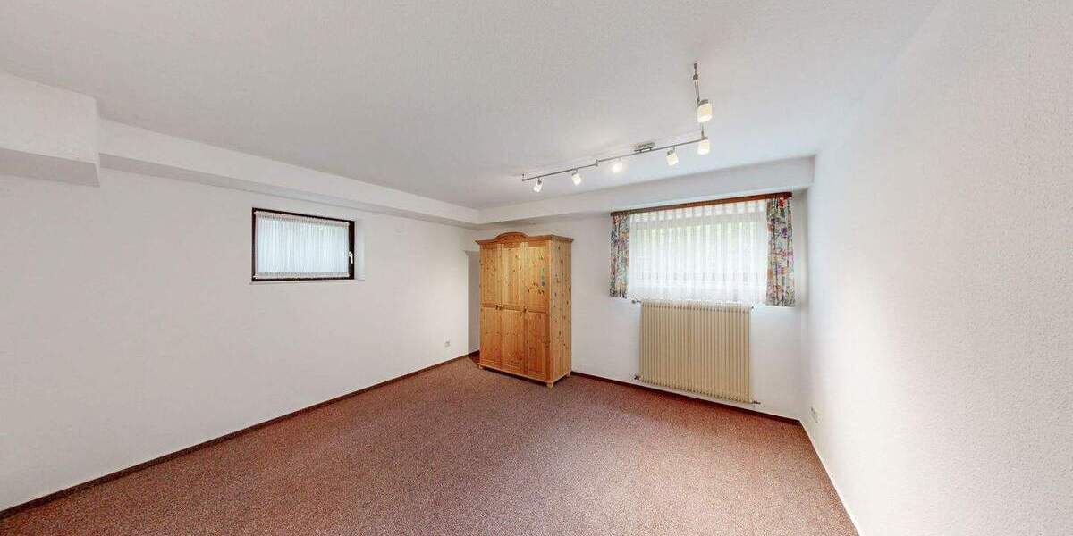 Einfamilienhaus Karlstadt - 9 Zimmer, 192 m&sup2;, 560.000&euro; | Angebot:24990816