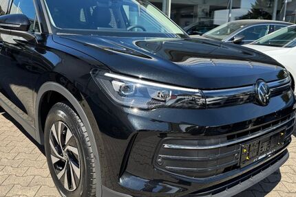 VW Tiguan 9.865 km 38.850 &euro; Frankfurt am Main 65936