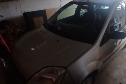 Ford Fiesta 237.100 km 699 &euro; Hillscheid 56204