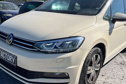 VW Touran 262.402 km 9.980 &euro; Bestwig 59909