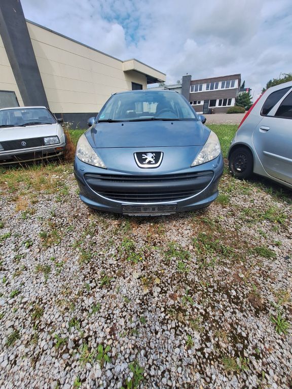 Peugeot 207 160.000 km 1.000 € donaueschingen 78166