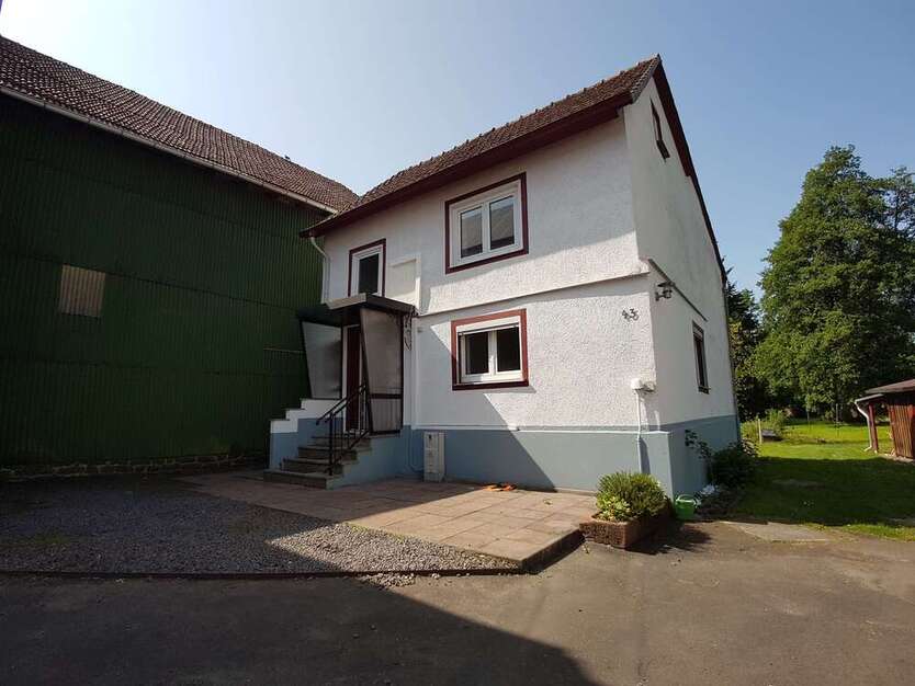 Haus zum Mieten in Mücke 600 € 120 m² 5 zimmer