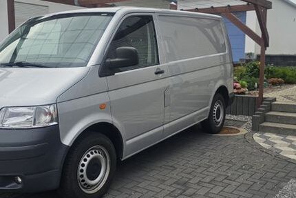 VW T5 Transporter 154.059 km 10.500 € Gladenbach 35075