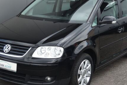 VW Touran 242.100 km 3.350 &euro; Achim 28832
