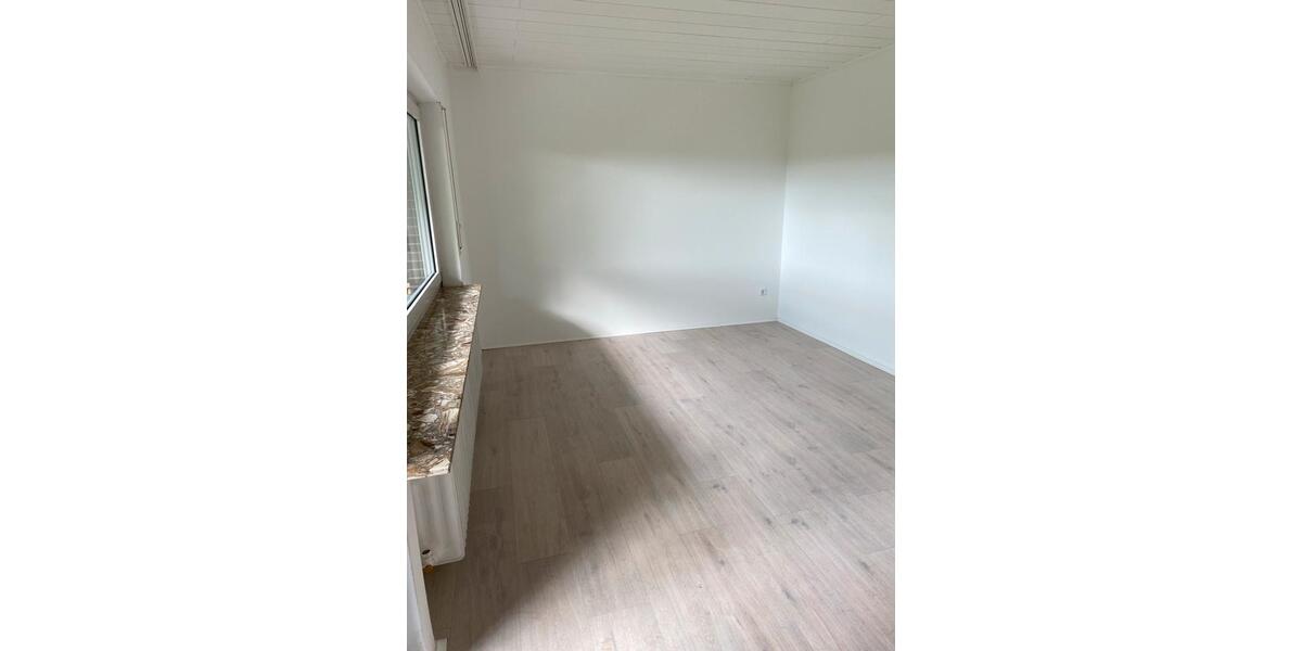 Erdgeschoßwohnung Heringen (Werra) - 3 Zimmer, 96 m&sup2;, 900&euro; | Angebot:24624178