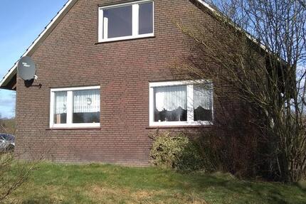 Fünf Minuten von Aurich, Wohnhaus auf eingenem Parkgründstück 4 zimmer