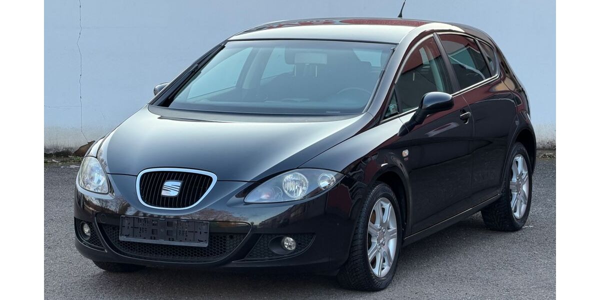 Seat Leon 175.000 km 2.699 &euro; Völklingen 66333