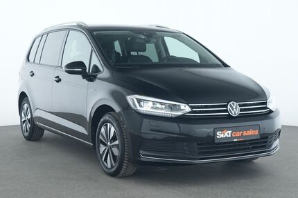 VW Touran 32.936 km 32.660 &euro; Garching 85748