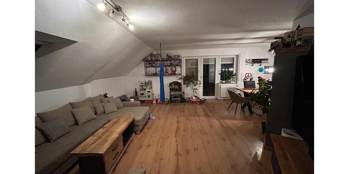 Dachgeschoßwohnung Senden - 3.5 Zimmer, 84 m&sup2;, 310.000&euro; | Angebot:24820477