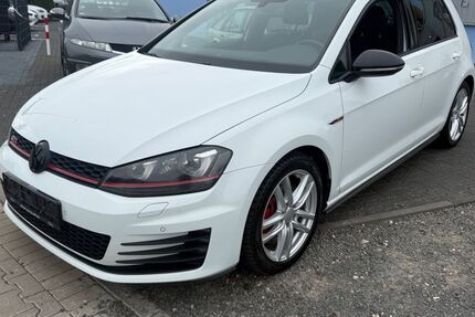 VW Golf 139.500 km 13.950 &euro; brühl 50321