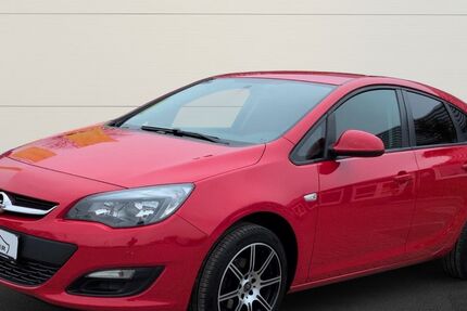 Opel Astra 124.541 km 6.475 &euro; Gnarrenburg 27442