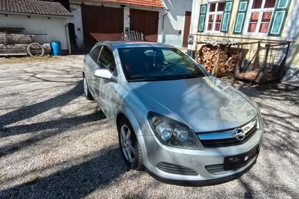 Opel Astra 244.000 km 1.350 &euro; Pőttmes 86554
