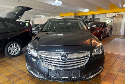 Opel Insignia 176.142 km 6.390 &euro; Oberhausen 46145