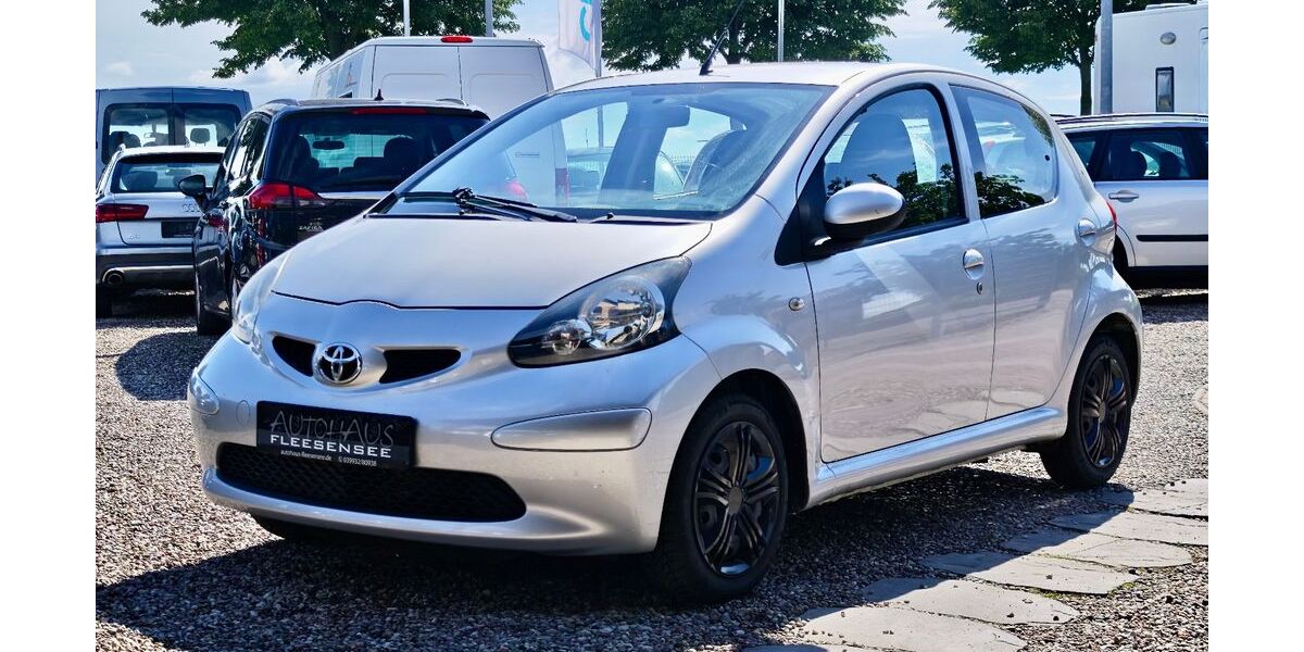 Toyota Aygo (X) 200.000 km 2.600 &euro; Penkow 17213