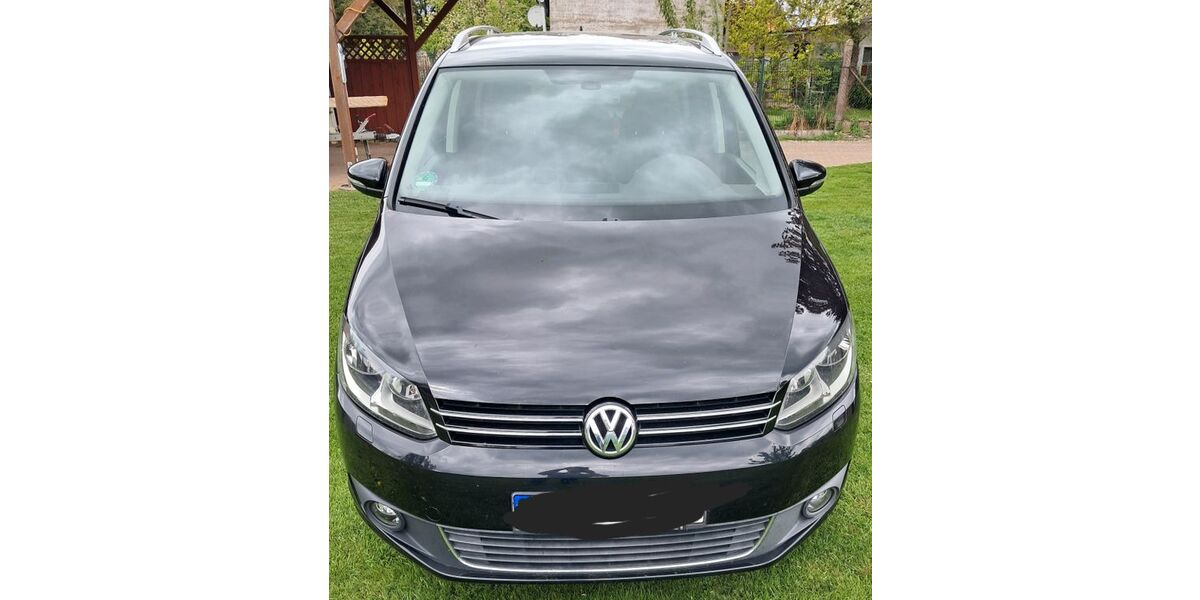 VW Touran 194.770 km 6.350 &euro; Grischow 17089