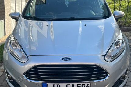 Ford Fiesta 100.048 km 5.590 &euro; Detmold 32756