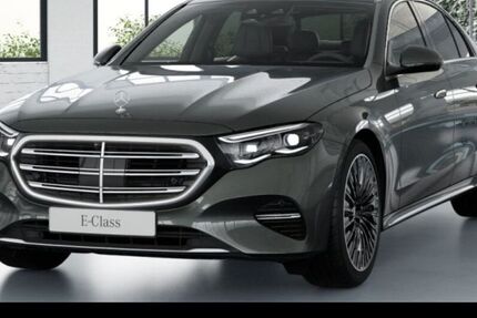 Mercedes-Benz E 220 14.000 km 79.900 &euro; München 80636