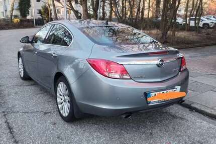 Opel Insignia 207.000 km 5.900 &euro; Hummelsbüttel (Hamburg) 22339