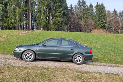 Audi A4 284.000 km 1.900 &euro; Habach 82392