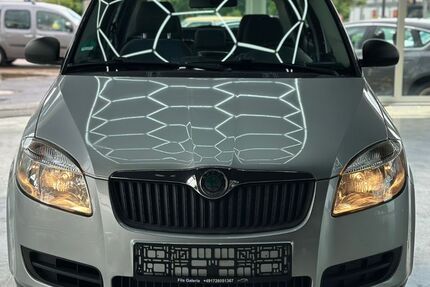 Skoda Fabia 104.500 km 3.480 &euro; Ebersbach 73061