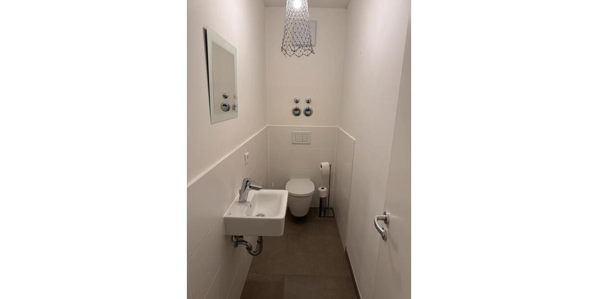 Erdgeschoßwohnung München Sendling-Westpark - 3 Zimmer, 85 m&sup2;, 2.500&euro; | Angebot:25046182