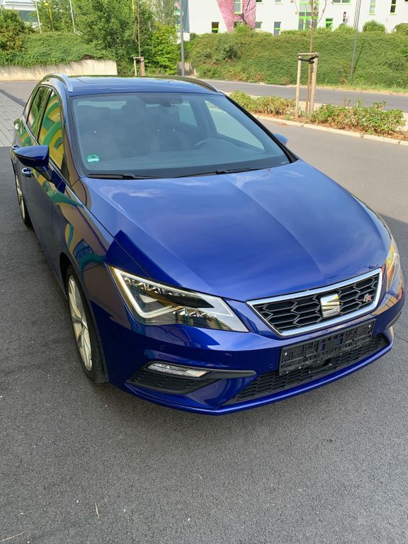 Seat Leon 79.000 km 15.700 € Saalfeld 07318