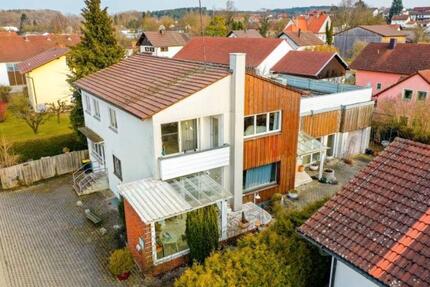 Haus Eichendorf - 8 Zimmer, 250 m&sup2;, 1.790&euro; | Angebot:26408410
