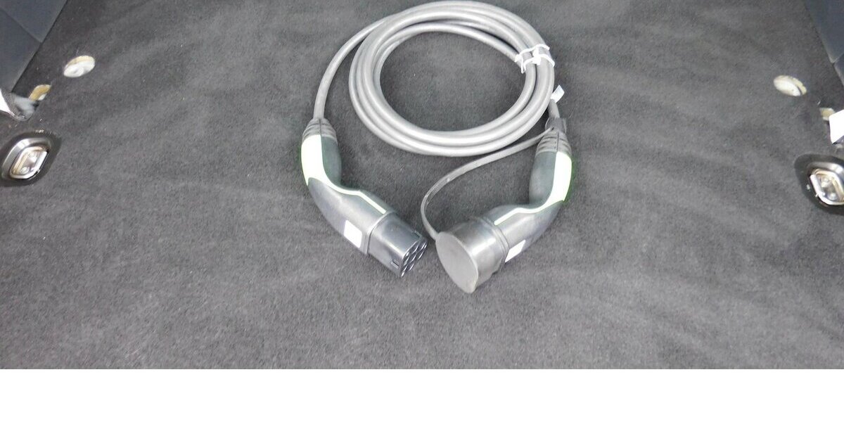 VW Caddy Maxi Abt-e Elektrik DSG 5 Sitze Navi 18.800 km 14.990 &euro; Vordorf 38533